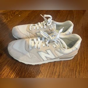 New Balance 996
